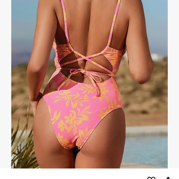 Women’s cupshe swimsuit - Picture 2 of 7